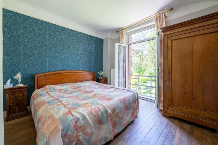 Image No.16-4 Bed House for sale