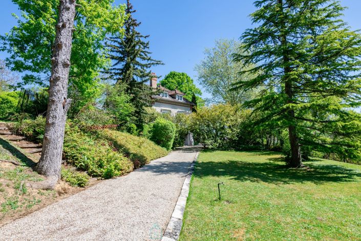 Image No.3-4 Bed House for sale