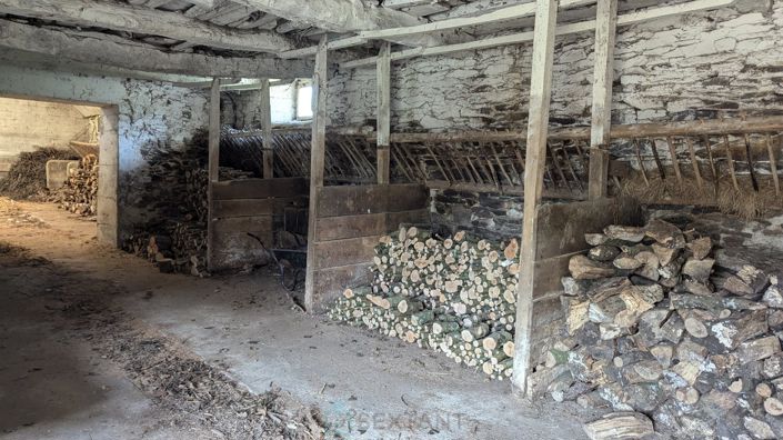 Image No.22-4 Bed Property for sale