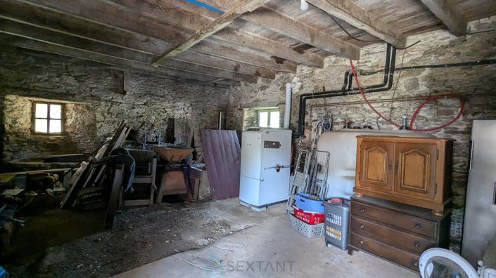 Image No.26-4 Bed Property for sale