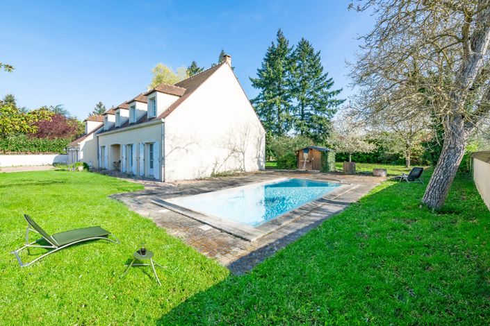 Image No.3-6 Bed House for sale