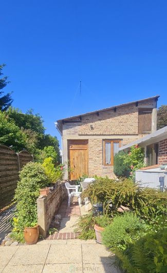 Image No.14-3 Bed House for sale