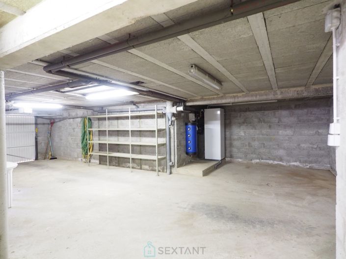 Image No.15-4 Bed House for sale