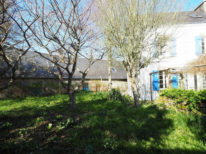 Image No.1-5 Bed House for sale