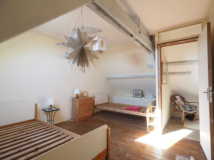 Image No.10-5 Bed House for sale