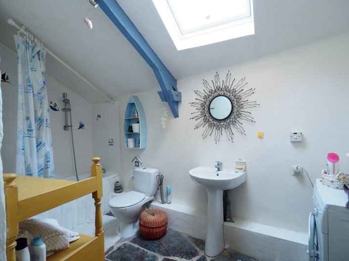 Image No.14-5 Bed House for sale