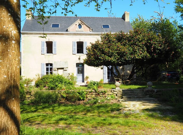 Image No.1-4 Bed House for sale