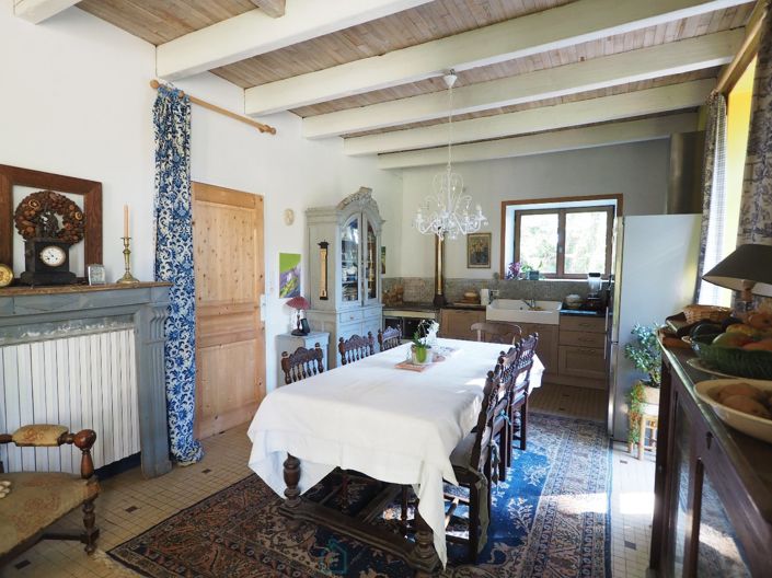 Image No.8-4 Bed House for sale