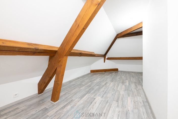 Image No.36-5 Bed Property for sale