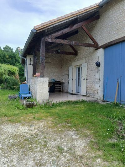 Image No.16-2 Bed Property for sale