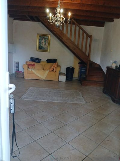 Image No.18-2 Bed Property for sale