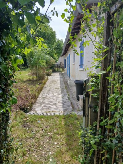 Image No.6-2 Bed Property for sale