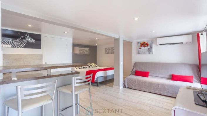 Image No.14-7 Bed Villa for sale