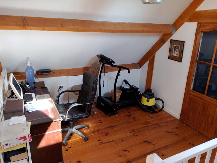 Image No.5-2 Bed House for sale