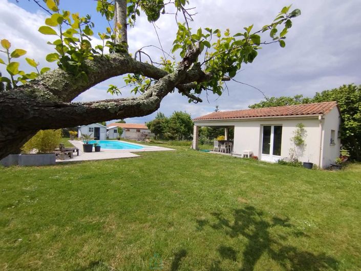 Image No.14-3 Bed House for sale