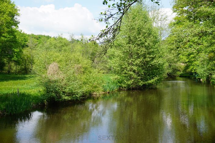 Image No.16-15 Bed Property for sale