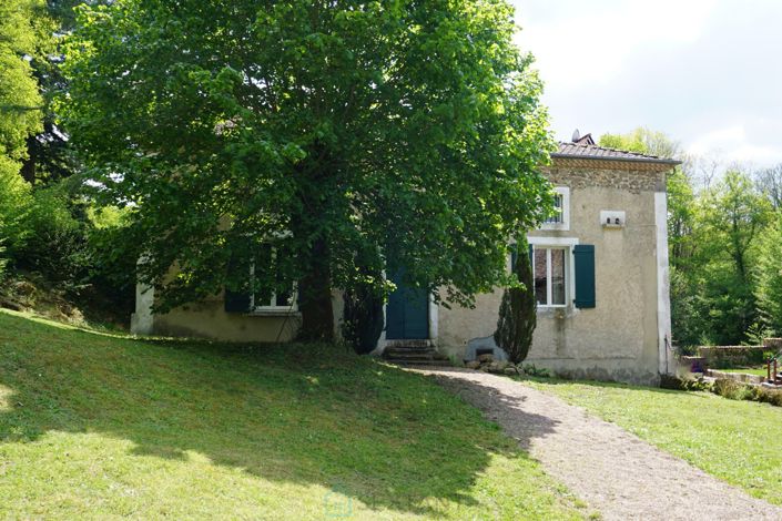 Image No.7-15 Bed Property for sale