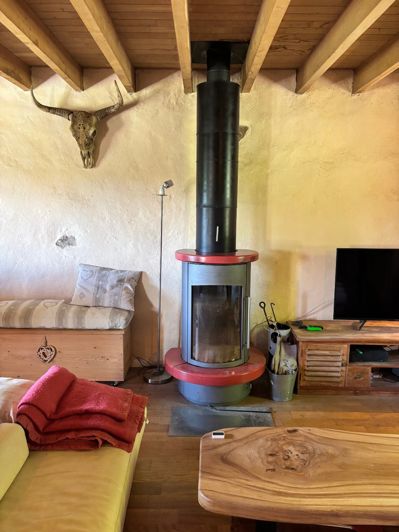 Image No.9-2 Bed Property for sale