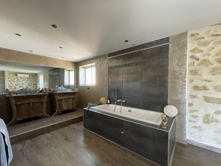 Image No.16-4 Bed Villa for sale