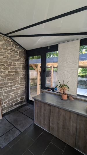 Image No.18-3 Bed Property for sale