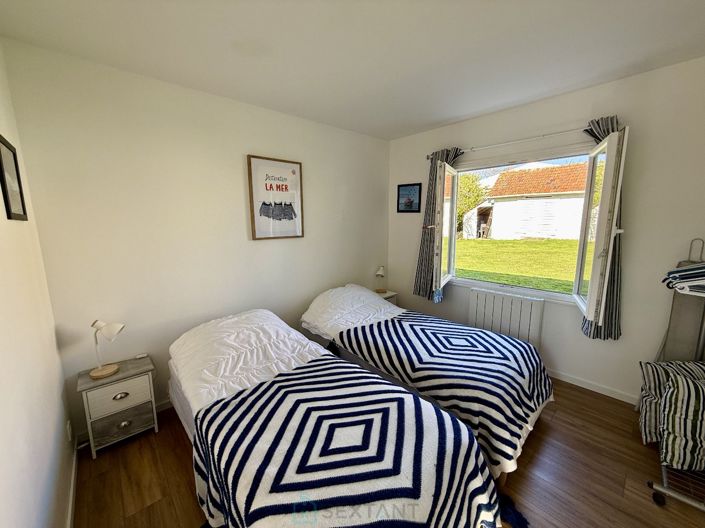 Image No.11-3 Bed House for sale