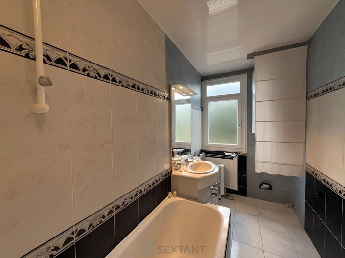 Image No.5-1 Bed Property for sale