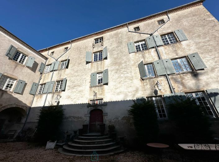 Image No.2-16 Bed Chateaux for sale