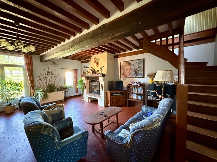 Image No.2-9 Bed House for sale