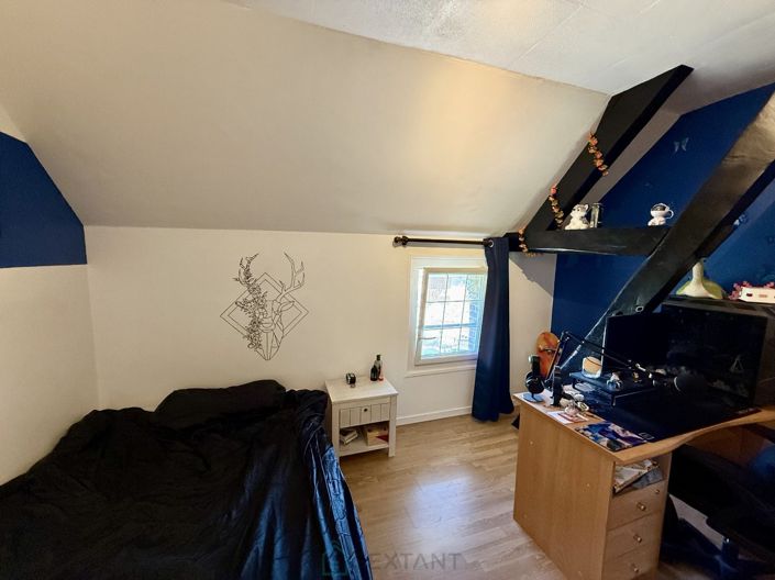 Image No.9-9 Bed House for sale