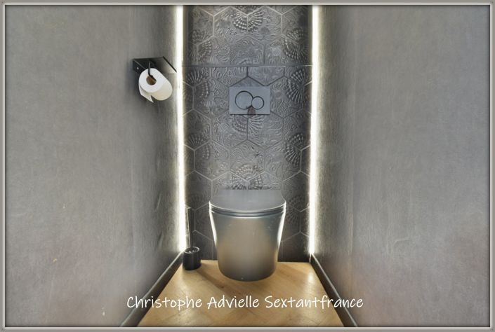 Image No.10-2 Bed Property for sale