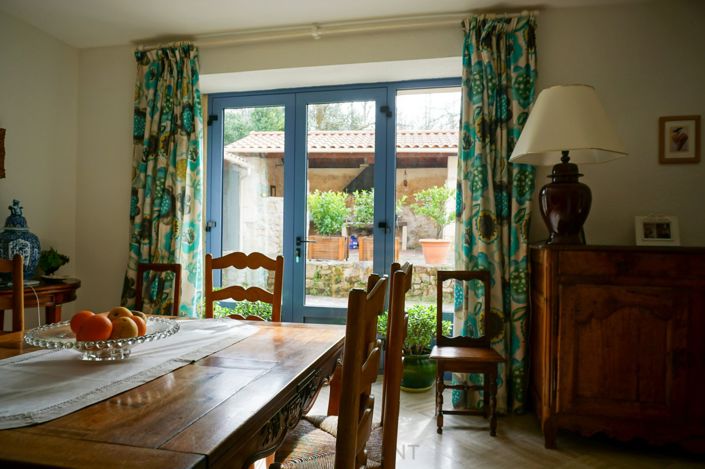 Image No.15-3 Bed Property for sale