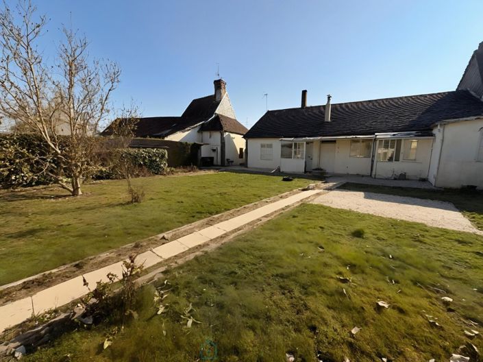 Image No.1-5 Bed House for sale