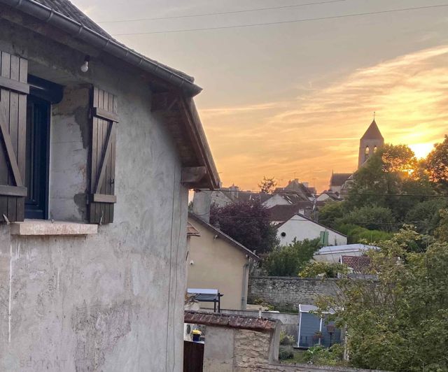 Image No.1-5 Bed House for sale