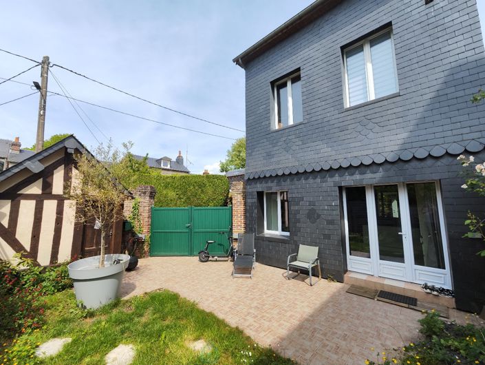 Image No.27-3 Bed House for sale