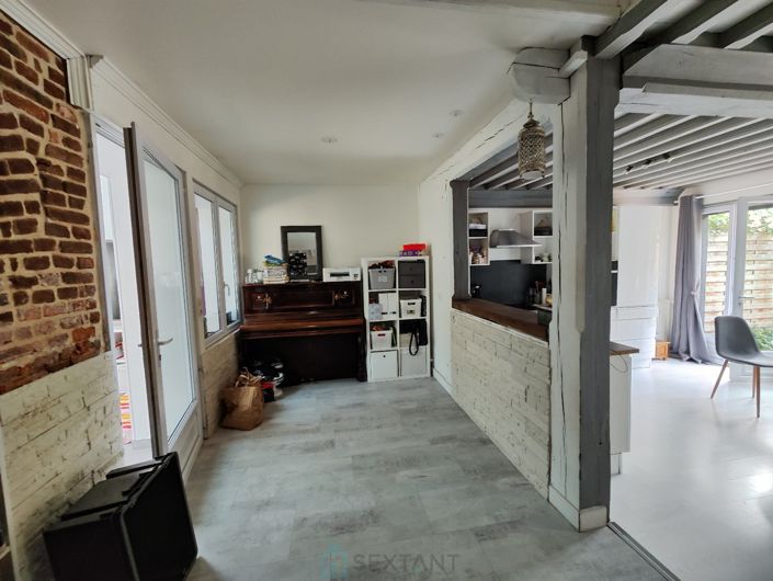 Image No.6-3 Bed House for sale