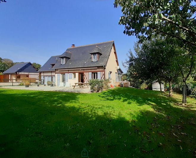 Image No.10-4 Bed Property for sale