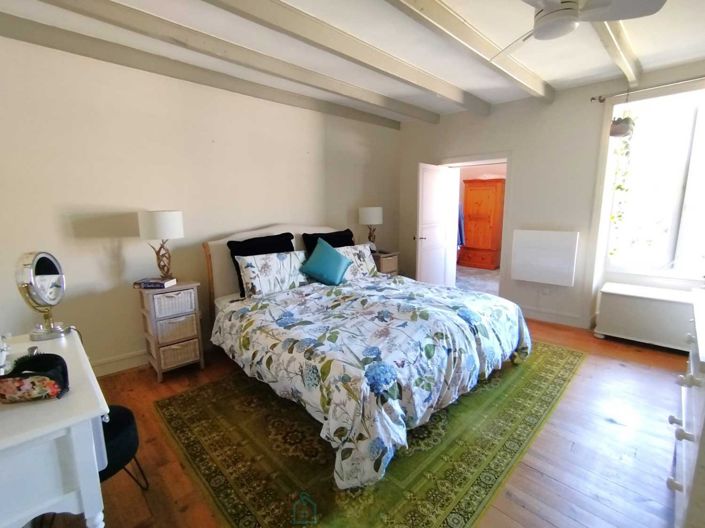 Image No.11-2 Bed House for sale