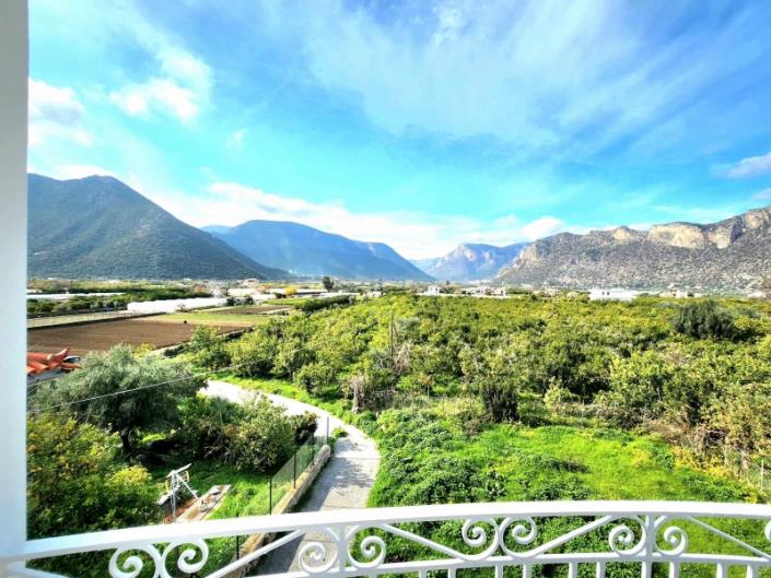 Image No.38-4 Bed House for sale