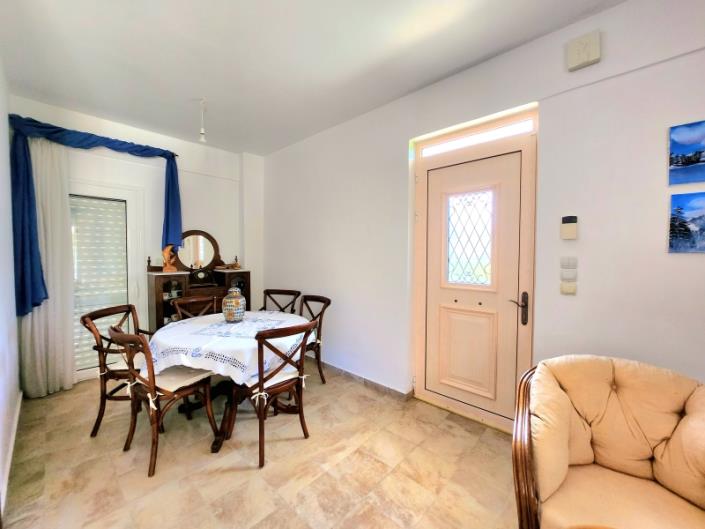 Image No.16-3 Bed House for sale