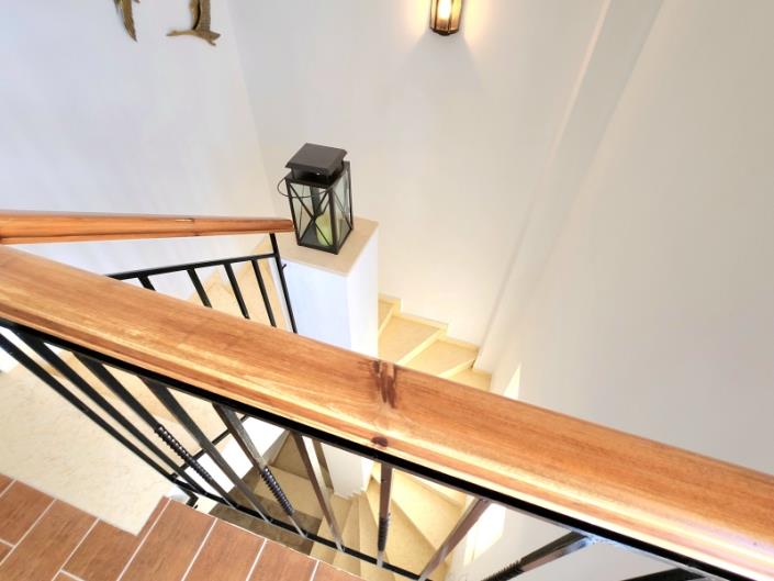 Image No.17-3 Bed House for sale