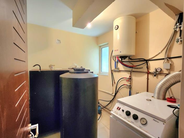 Image No.28-3 Bed House for sale