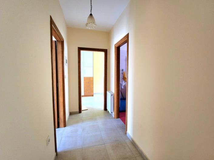 Image No.22-3 Bed House for sale