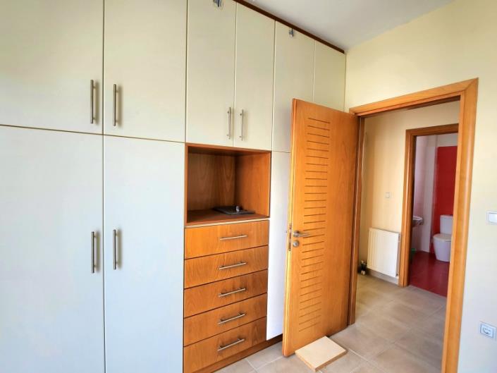 Image No.16-3 Bed House for sale