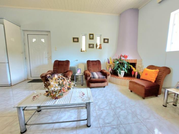 Image No.13-3 Bed House for sale