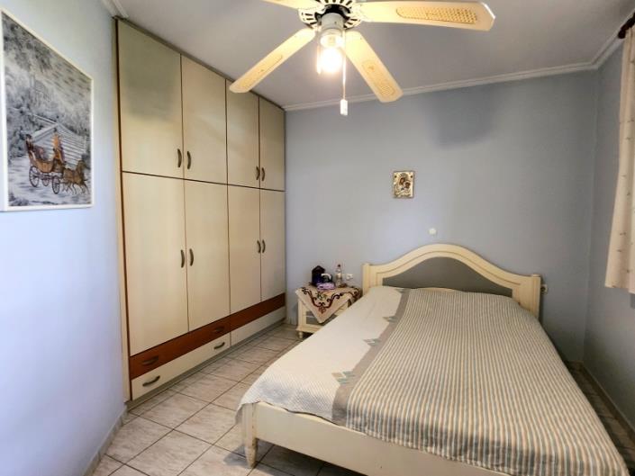 Image No.24-4 Bed House for sale