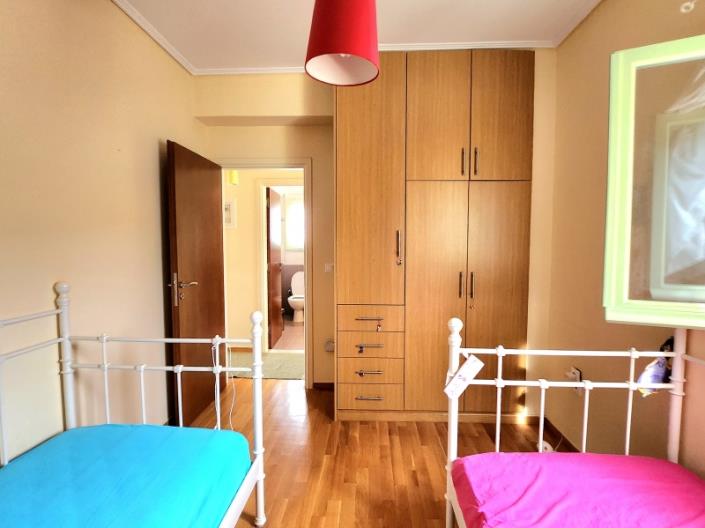 Image No.14-4 Bed House for sale