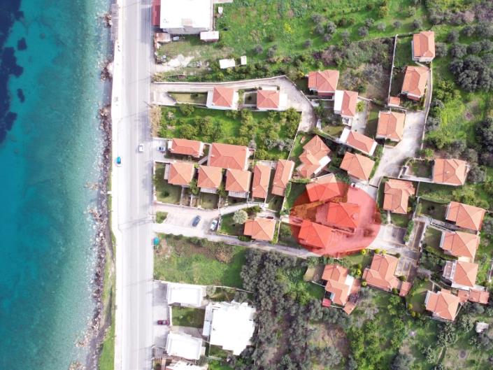 Image No.2-4 Bed House for sale