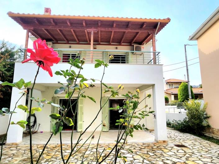 Image No.5-4 Bed House for sale