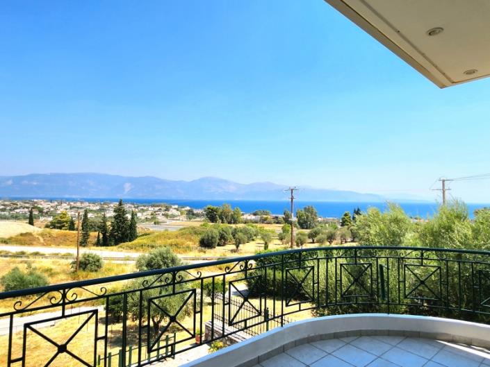 Image No.25-4 Bed House for sale