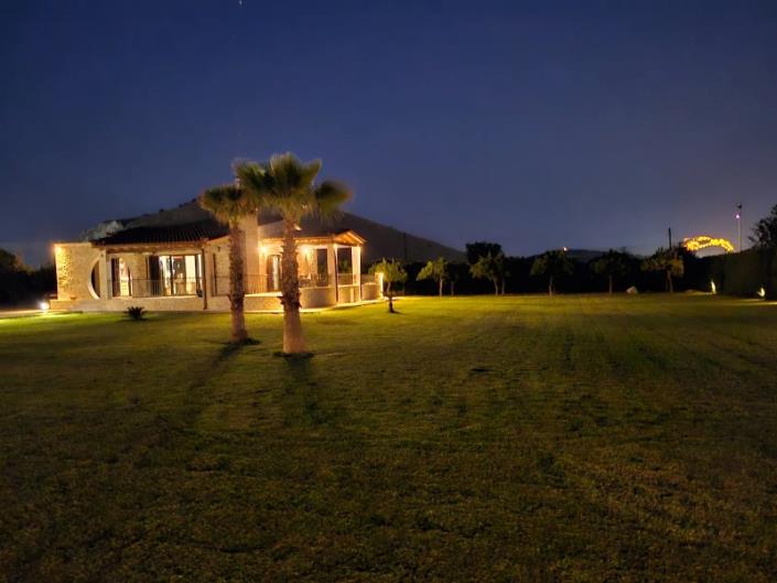 Image No.2-3 Bed Villa for sale